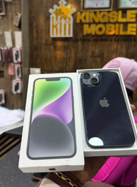 iPhone 14 64gb