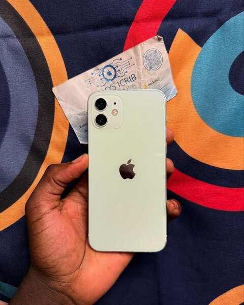 iPhone 12