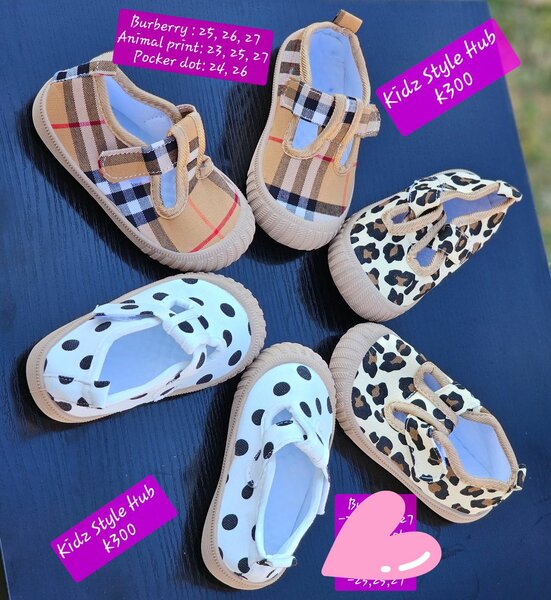 Girls shoes
