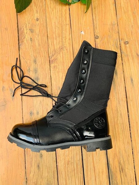 ARMY STRONG BOOT