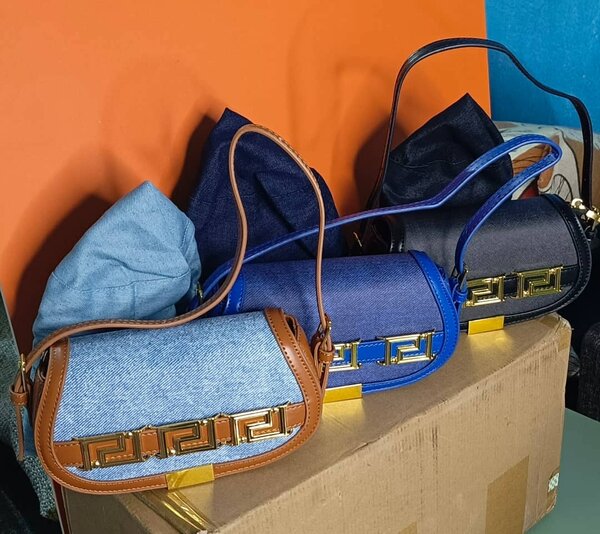 Sac à main tendance en denim