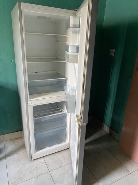 Fridge