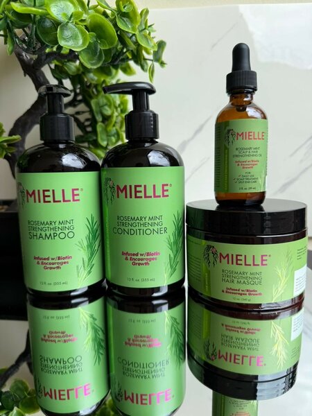 Mielle, Clarins