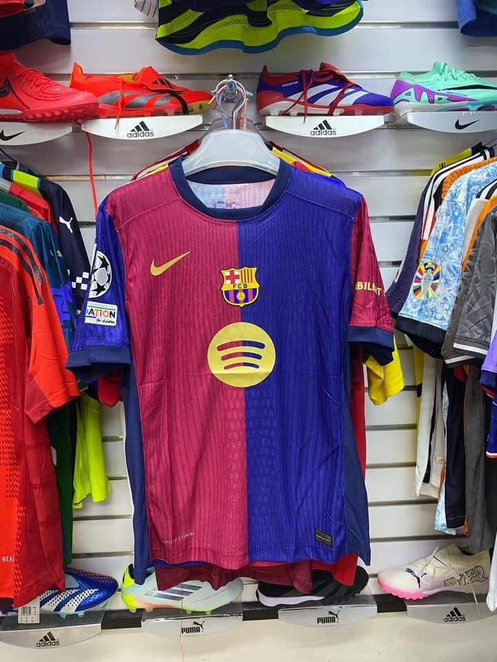 Barcelone maillot Pro domicile