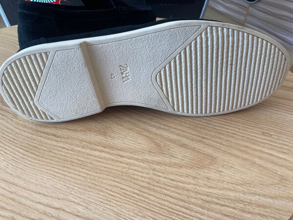 Zara swede shoe
