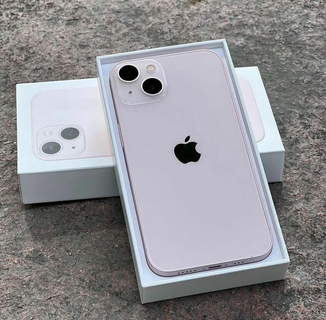 iPhone 13