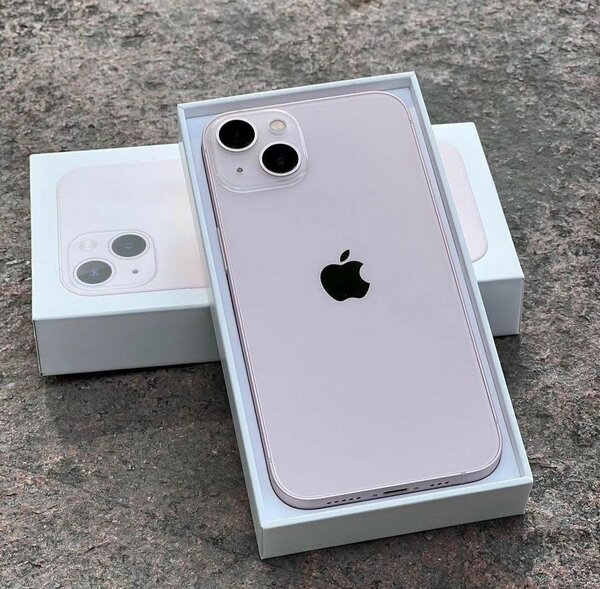 iPhone 13