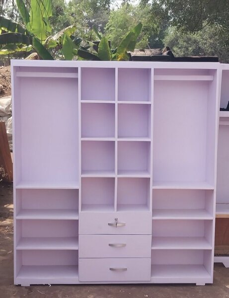 Shoe racks/shelve