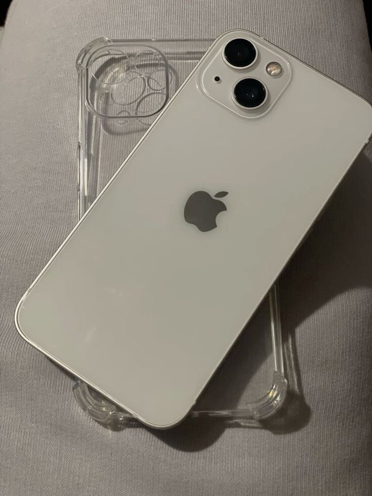 iPhone 13 UK use
