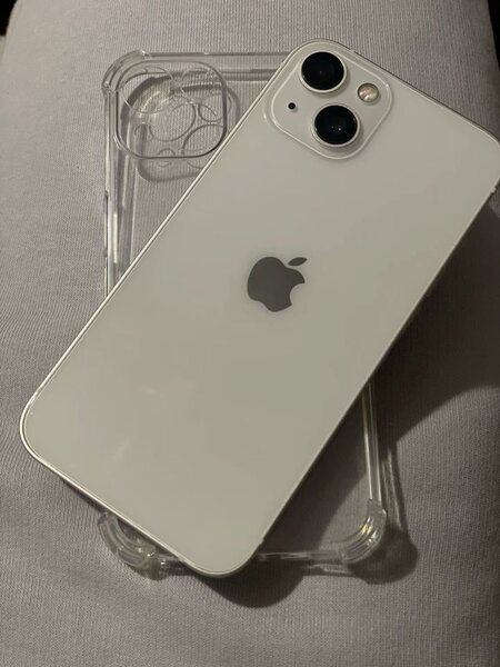 iPhone 13 UK use