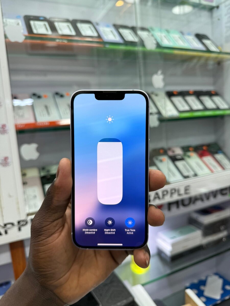 iPhone 14