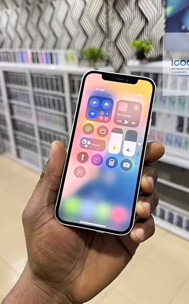 iPhone 12