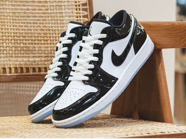 Baskets Basses Noir et Blanc