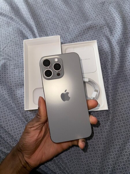 iPhone 15 pro max
