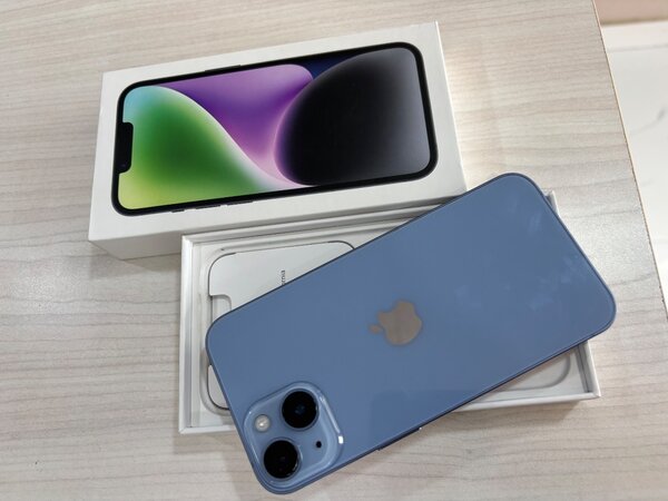 iPhone 14