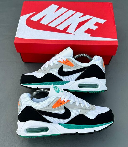 Nike Air Force 1 Sneakers