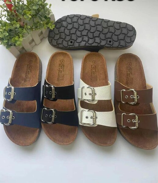 Ladies slippers