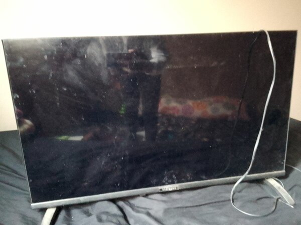 TV AND SPEAKER