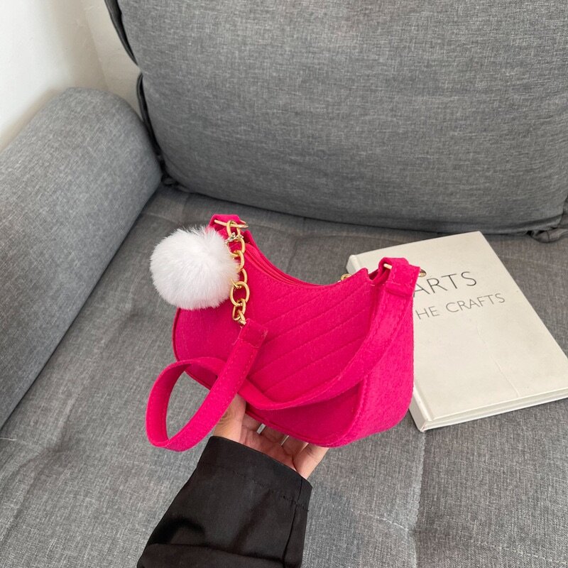 Ladies shoulder bag