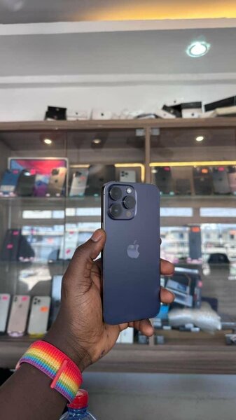 iPhone 14 promax