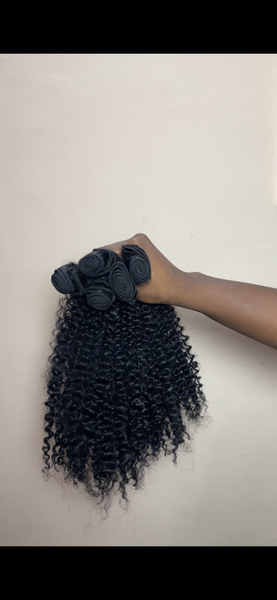 Extensions kynki curly