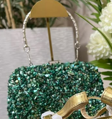 CLUTCH BAG