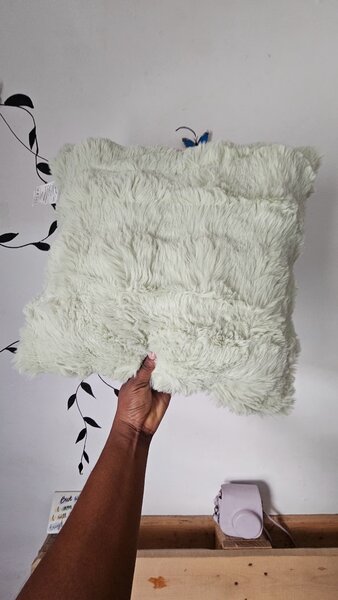 Original fur pillow