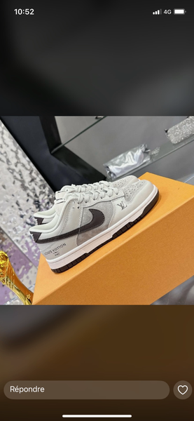 Sneakers en cuir blanc et noir