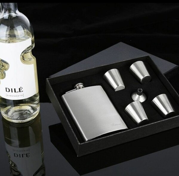 Flasque à liqueur
