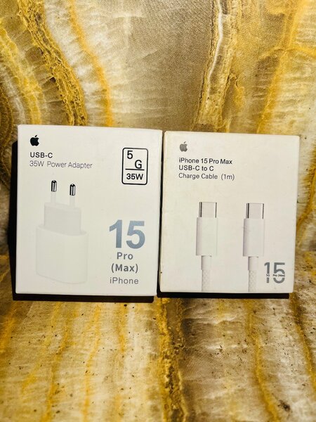 Chargeur iPhone 15 Authentique