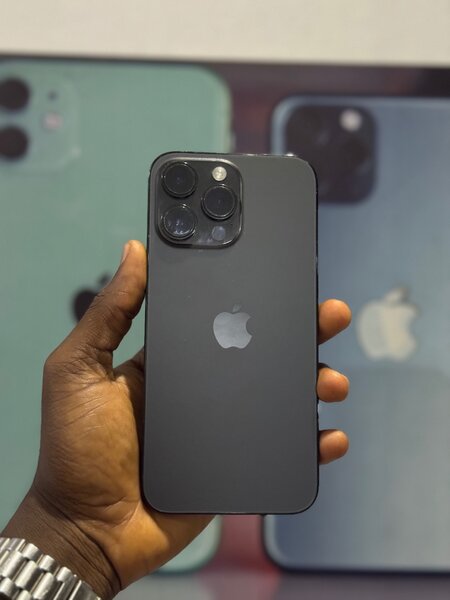 iPhone 14 Pro Max