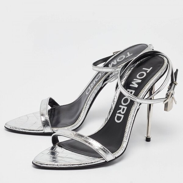 Classy heel