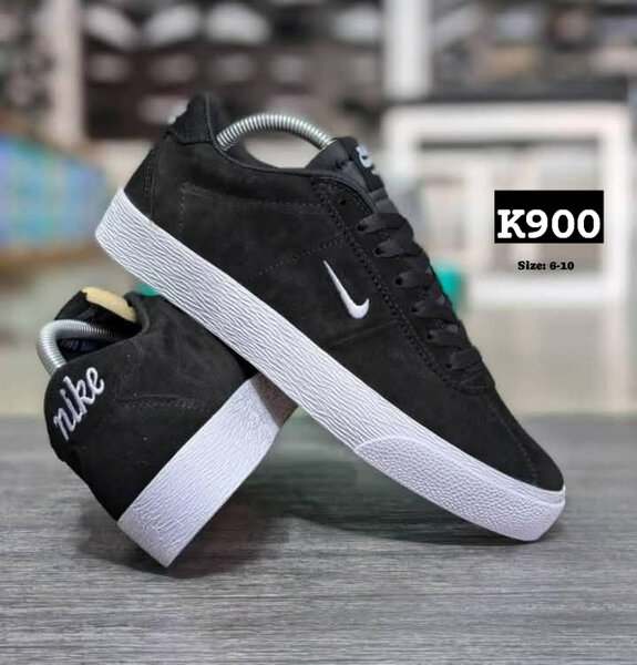Sneakers sneakers