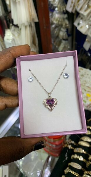 Jewelry necklace