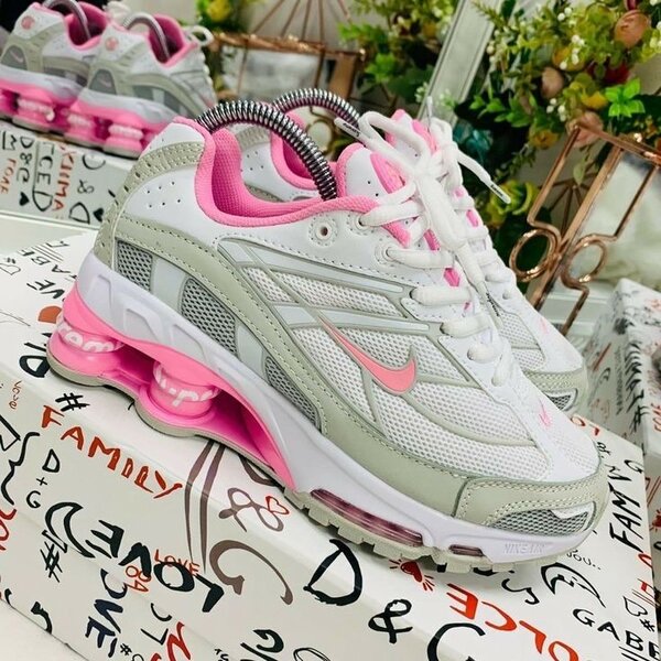SUPREME NIKE