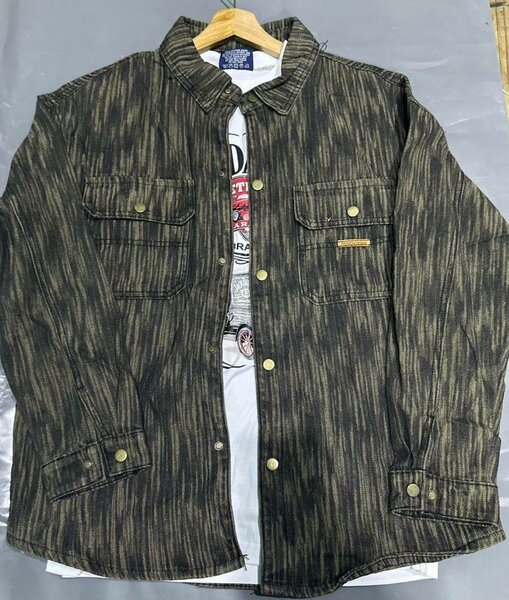 Chemise chapeaux