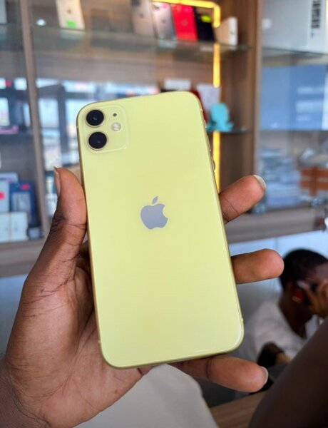 iPhone 11