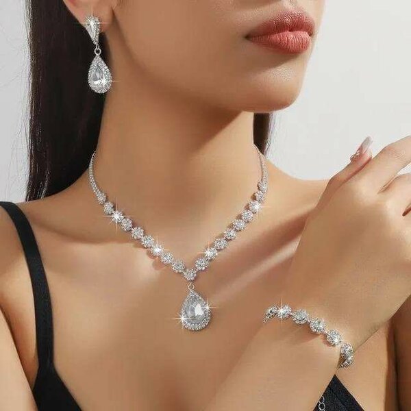 Ensemble chaine