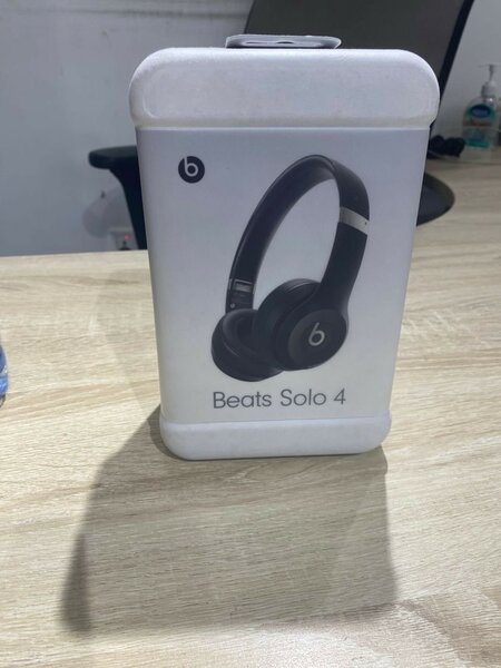 Beat Solo 4