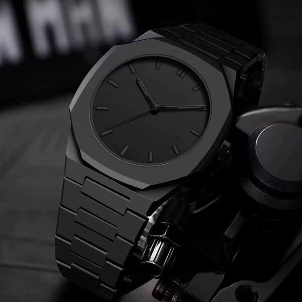 Montre Minimaliste Noire Homme
