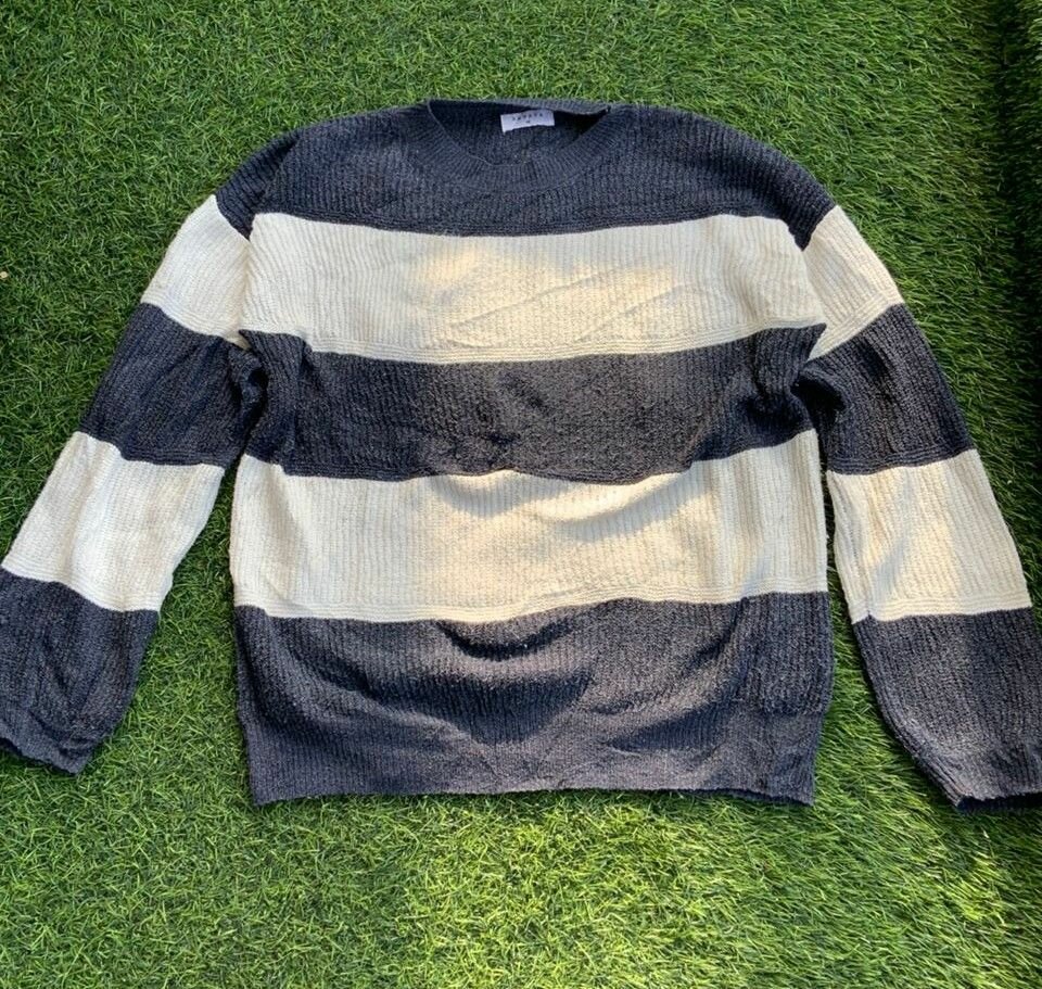 Sweat shirt