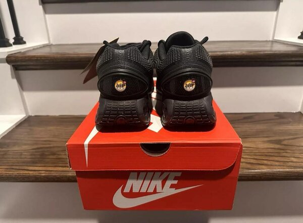 NT Nike shoes