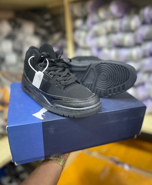 AJ 3 sneakers