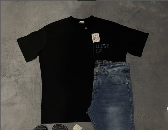 black t-shirt