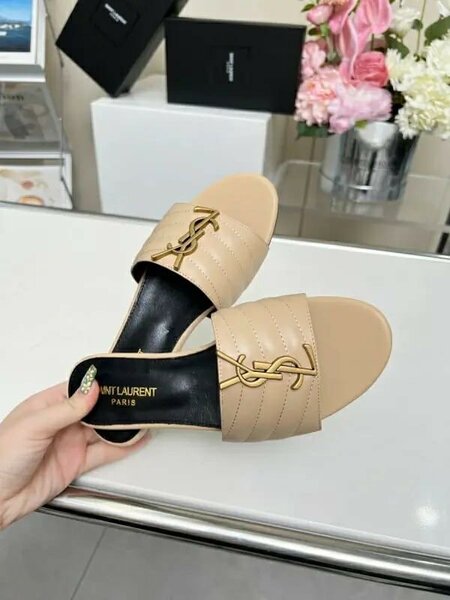 Ladies slides