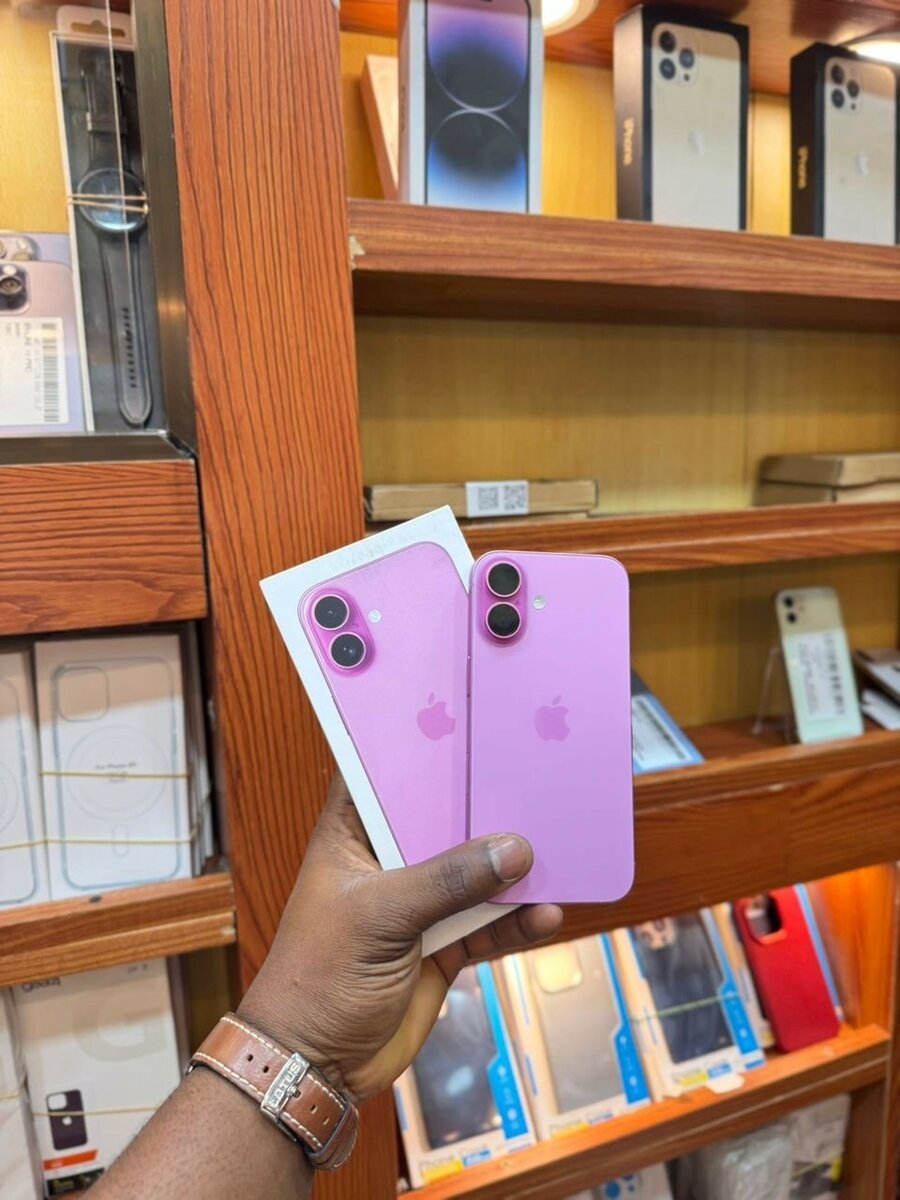 IPHONE 16 CASI NEUF