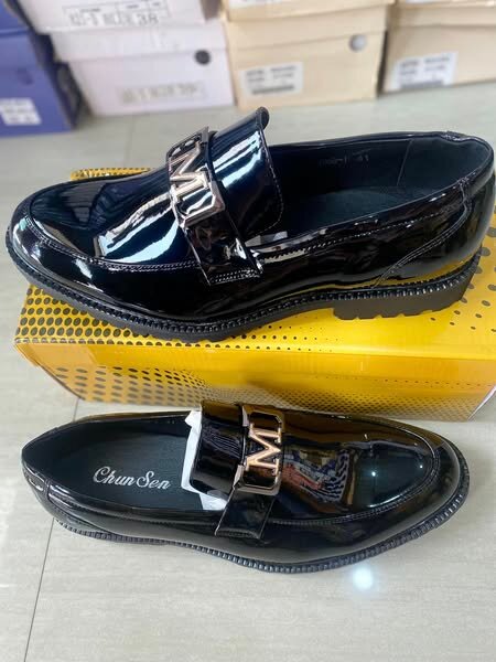 MEN’S SMART SHOES