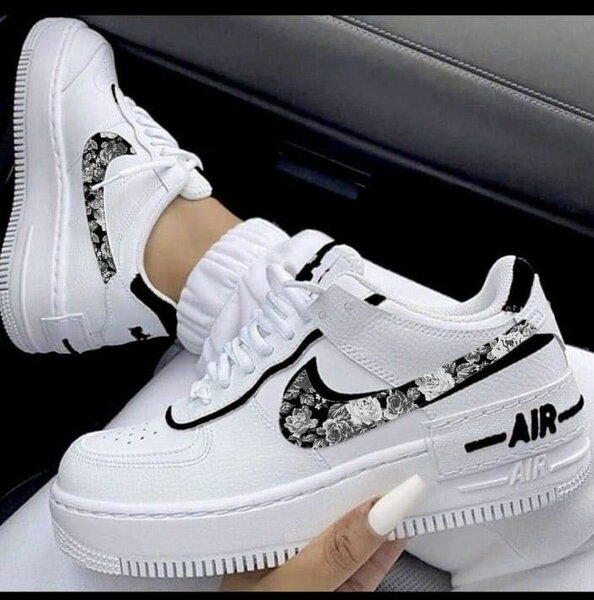 Ladies footwear