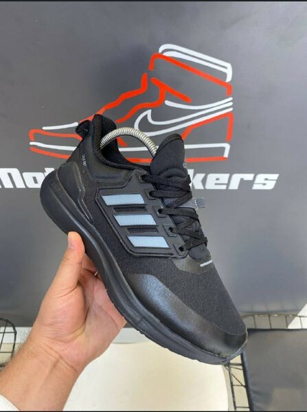 ADIDAS CLASSIC