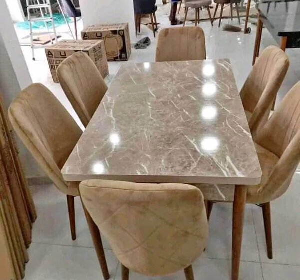 Table à manger moderne 6 chaises